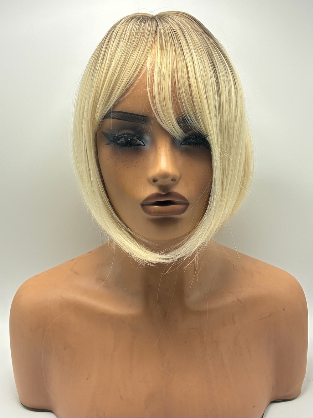 Blonde Short Bob Wig with Side Bangs - Women Hair. Synthetic